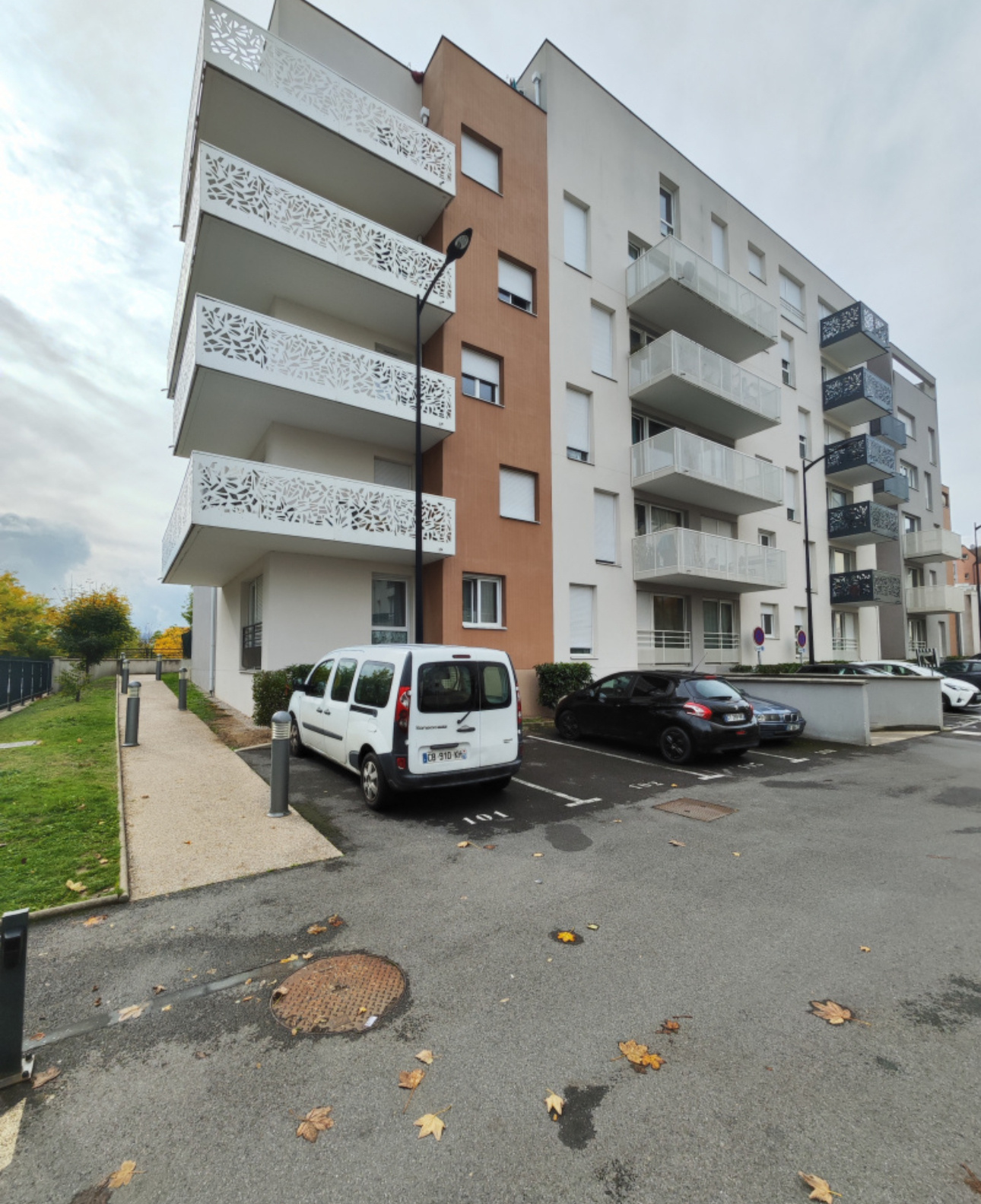 Agence immobilière de Actif  Le Mée-sur-seine